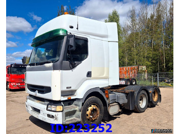 Tractor unit RENAULT