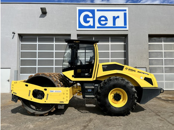 Compactor BOMAG