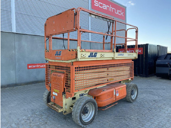 Scissor lift JLG