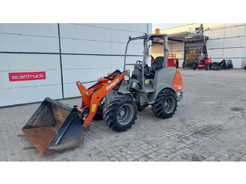 Compact loader WEYCOR