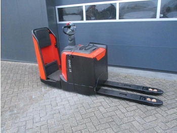 Pallet truck Toyota LPE 250: picture 3