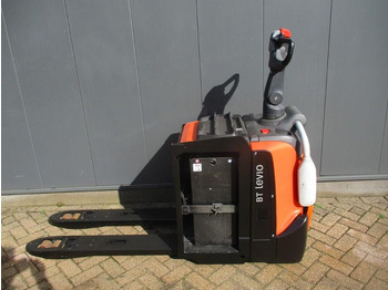 Pallet truck TOYOTA