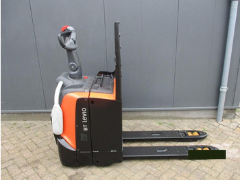 Pallet truck TOYOTA