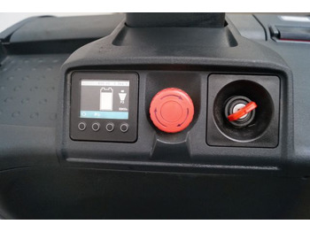 Order picker Jungheinrich ECE220HP: picture 5