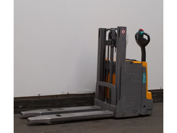 Stacker JUNGHEINRICH EJD