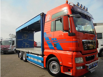 Curtainsider truck MAN TGS 26.440 + Euro 5 + Manual: picture 3