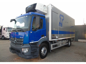 Refrigerator truck Mercedes-Benz Antos 1932 + EURO 6 + CARRIER + LIFT: picture 2