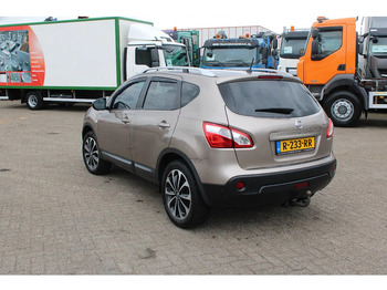 SUV Nissan QASHQAI 2.0 AUTOMATIC / CAMERA: picture 3