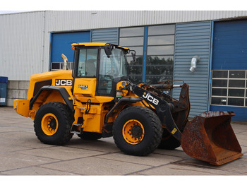 Loader JCB 427