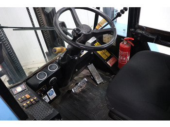 Diesel forklift JCB 930-4: picture 2