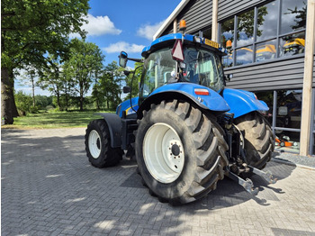 Farm tractor NEW HOLLAND T6080: picture 3