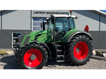 Farm tractor FENDT 828 Vario
