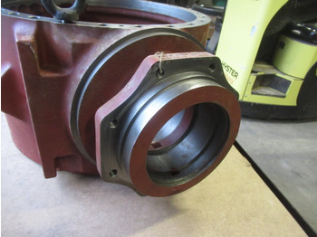 New Axle and parts Case 84537332: picture 3 New Axle and parts Case 84537332: picture 3