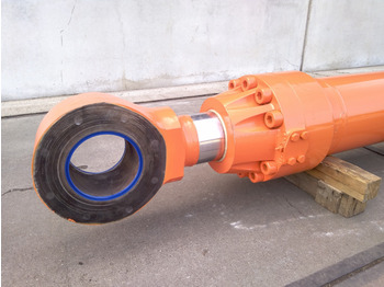 Hydraulic cylinder for Construction machinery Hitachi 4456955: picture 3
