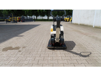 Vibratory plate Dynapac DRP 25 D: picture 3