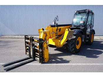 Telescopic handler JCB