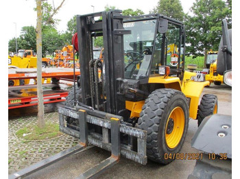 Rough terrain forklift JCB