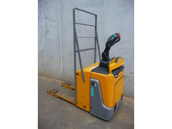 Pallet truck JUNGHEINRICH ERE