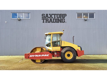 Roller Dynapac CA302D, Vält: picture 2