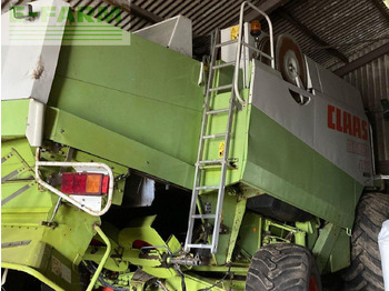 Combine harvester CLAAS Lexion 460