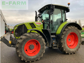 Farm tractor CLAAS Arion 530
