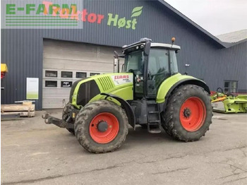 Farm tractor CLAAS Axion 820