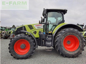 Farm tractor CLAAS Axion 830