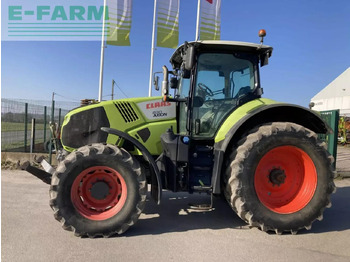 Farm tractor CLAAS Axion 830