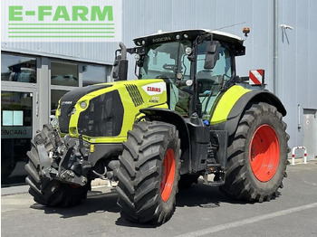 Farm tractor CLAAS Axion 870