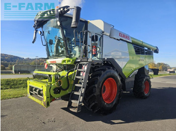 Combine harvester CLAAS Lexion 750