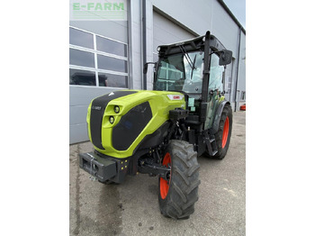 Farm tractor CLAAS Nexos