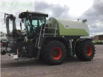 Farm tractor CLAAS Xerion 3800