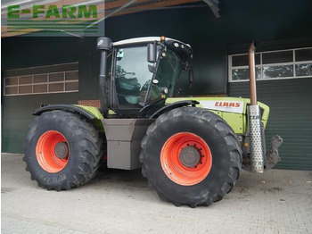 Farm tractor CLAAS Xerion 3800
