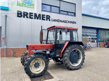 Farm tractor CASE IH