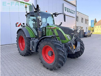 Farm tractor FENDT 516 Vario
