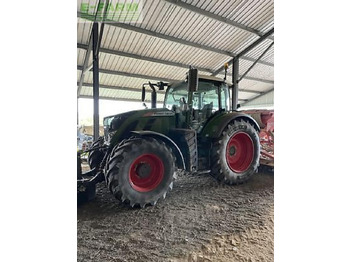 Farm tractor FENDT 720 Vario