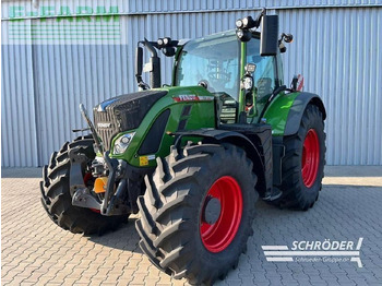 Farm tractor FENDT 724 Vario