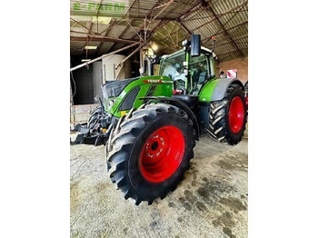Farm tractor FENDT 724 Vario