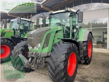 Farm tractor FENDT 824 Vario