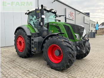 Farm tractor FENDT 828 Vario