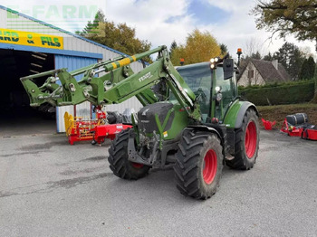Farm tractor FENDT
