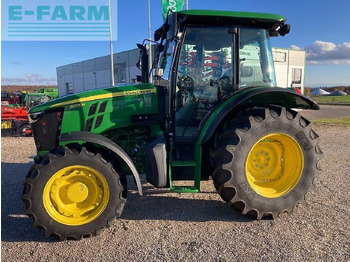 Farm tractor JOHN DEERE 5075M
