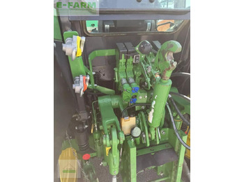 Farm tractor John Deere 5090 r: picture 5