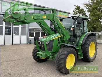 Farm tractor John Deere 5090 r: picture 4
