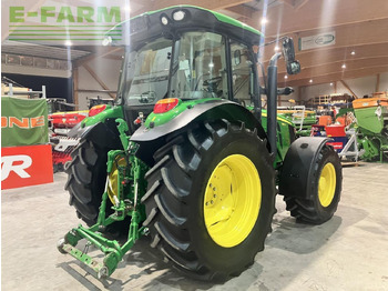 Farm tractor John Deere 5115r: picture 3
