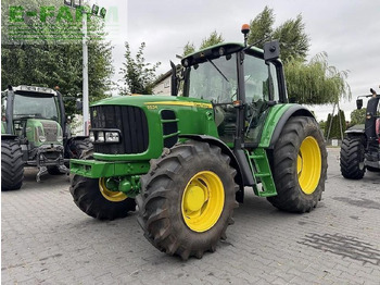 Farm tractor JOHN DEERE