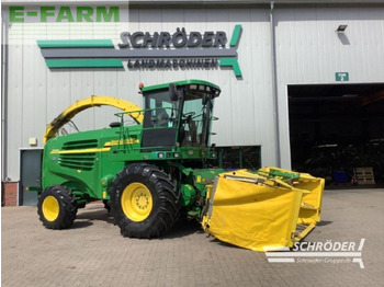 Forage harvester JOHN DEERE 7200