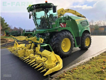 Forage harvester JOHN DEERE 8300