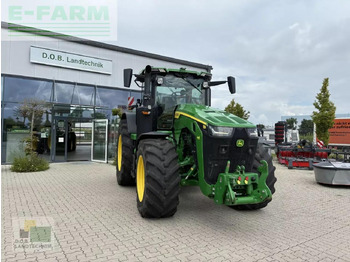 Farm tractor John Deere 8r 310: picture 2