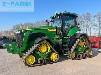 Farm tractor JOHN DEERE